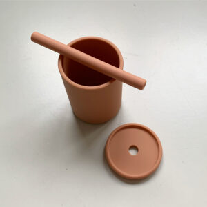 The Future Artist Straw Cup with Lid Terra