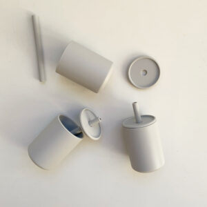 The Future Artist Straw Cup with Lid Cloud