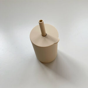 The Future Artist Cup + Straw + Lid Almond