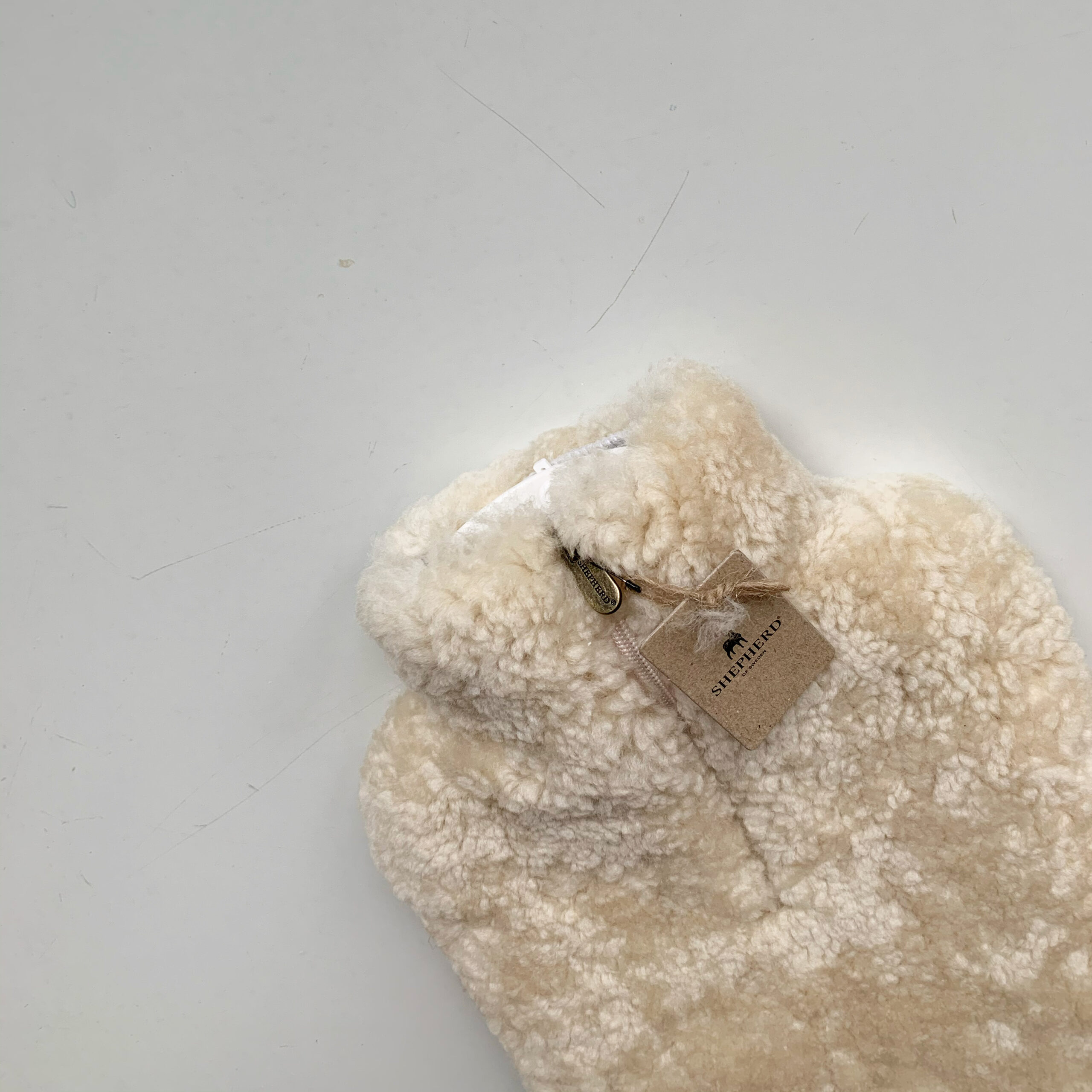 Shepherd Warm Water Bottle - Image 3