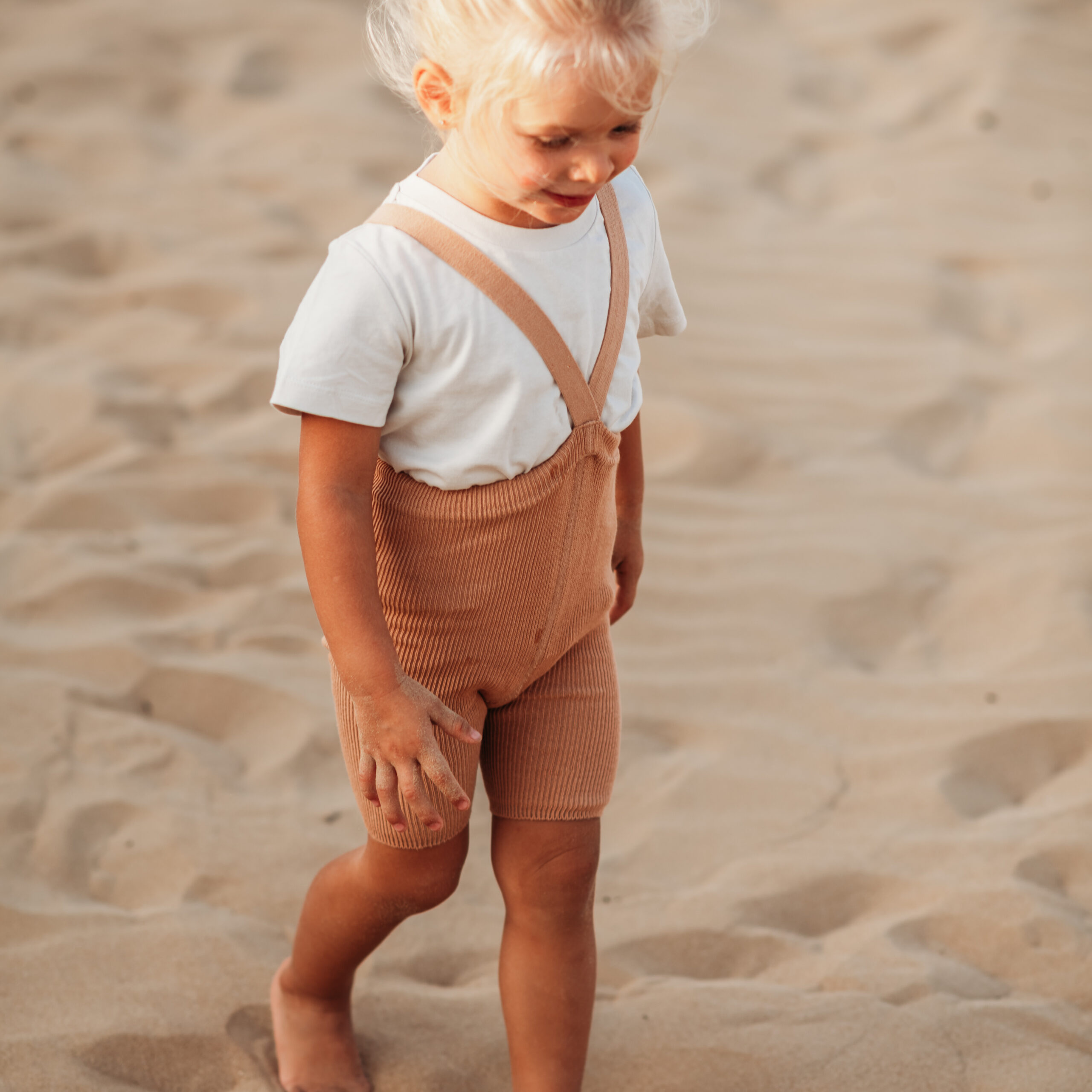 Silly Silas Shorty Tights with Braces Light Brown