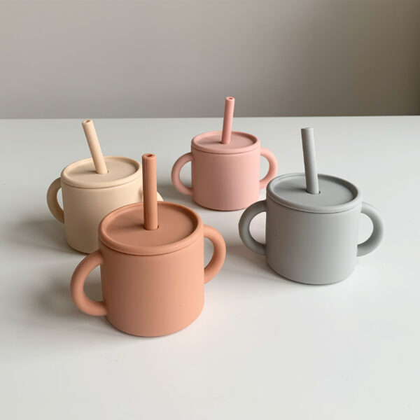 The Future Artist Silicone Training Cup with Straw alle kleuren 5