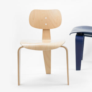 Wilde +  Spieth S42 3-legged Chair Beech
