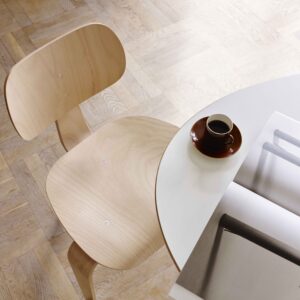 Wilde +  Spieth S42 3-legged Chair Beech